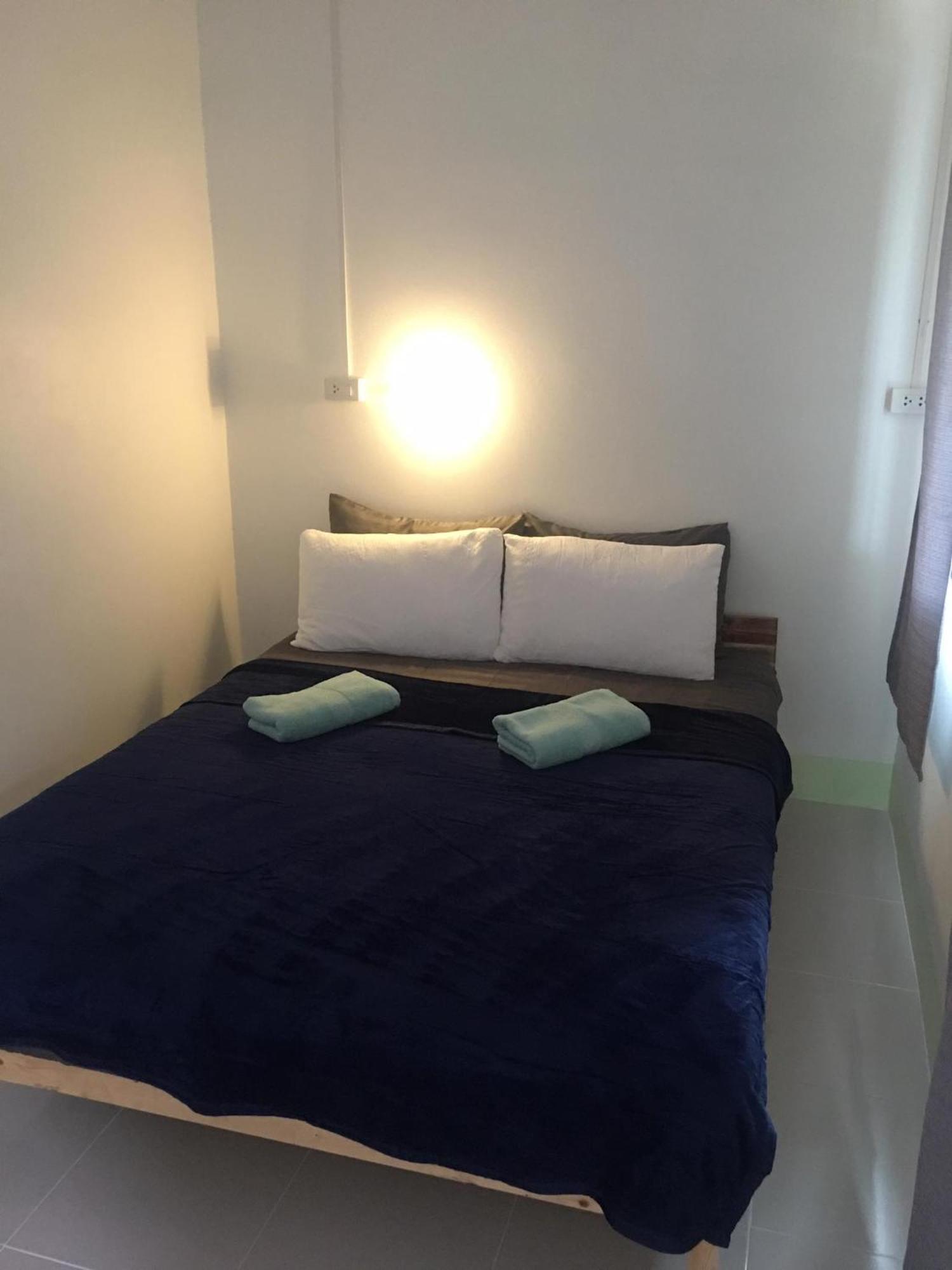 World Citizen Guesthouse Baan Tai Exteriör bild